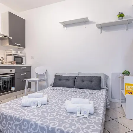 Apartment Gallarate Central Suite Gallarate